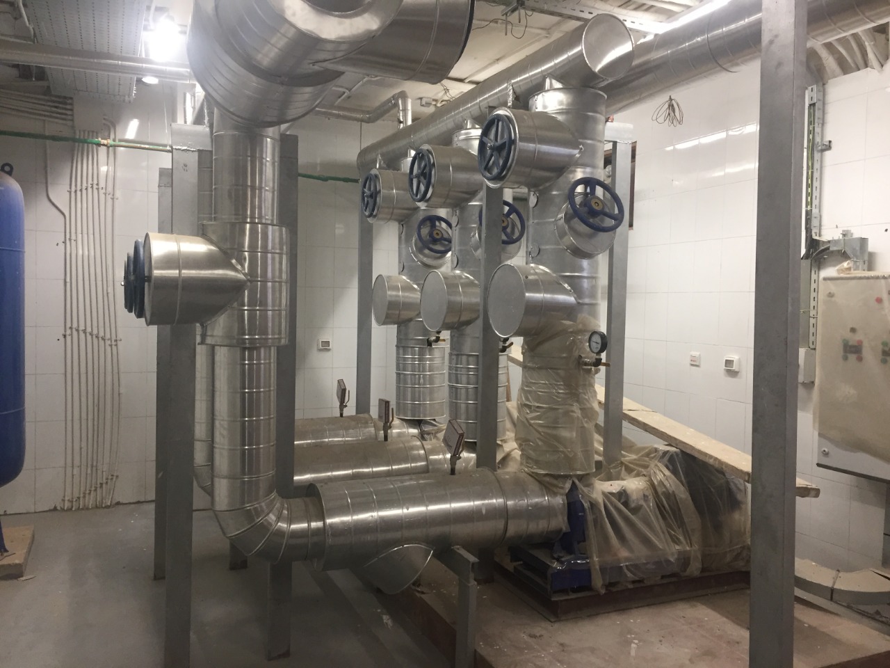 تطوير البنك الأهلي المصري - فرع البارون سنتر